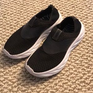 Hoka Recovery shoes size 7